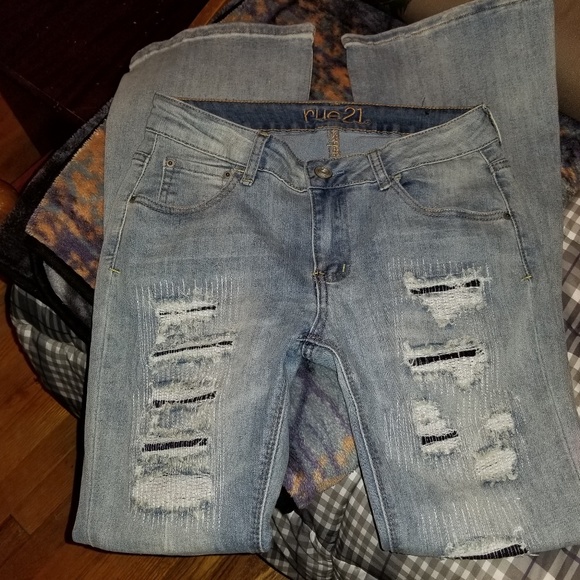 Rue21 Denim - Rue21 distressed jeans